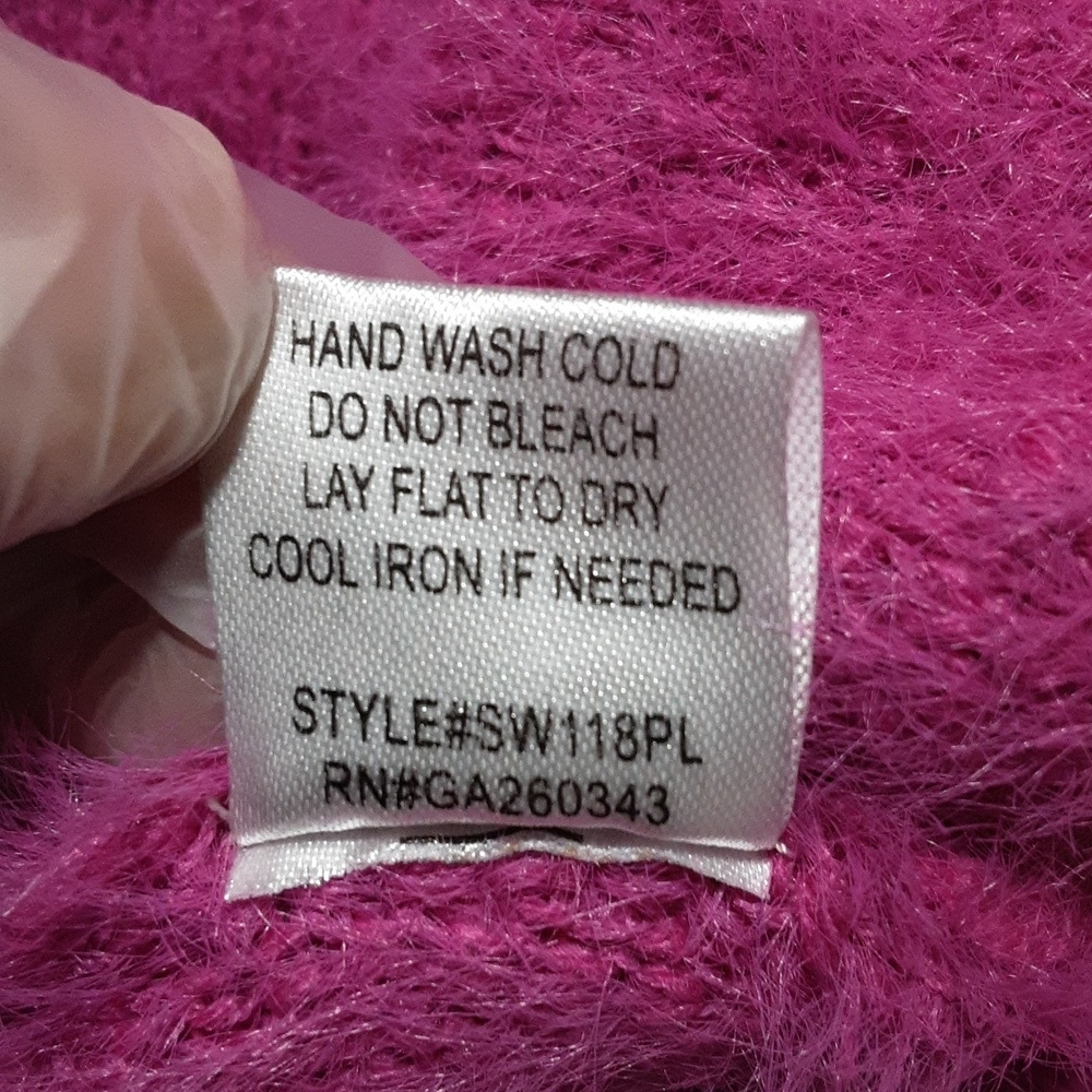 Sweet Love Fuzzy Purple V-Neck Sweater Size 1XL/2XL. - Picture 7 of 10
